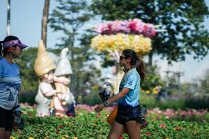 BIB: 
                            <button type="button" onclick="openModal(27621998)" class="btn btn-primary btn-sm float-right btn-popup" data-toggle="modal" data-target=".modal-high-quality">
                        <i class="fas fa-shopping-cart"></i> Add to Cart
                    </button>
                                            <button type="button" onclick="isThisMe(27621998, true)" class="btn btn-success btn-sm float-right btn-popup btn-isme hidden" data-toggle="tooltip" data-placement="bottom" title="นี่คือรูปของคุณใช่ไหม คลิกที่นี่เพื่อเอาเข้าอัลบั้ม">
                        <i class="fas fa-plus"></i> Add to album
                    </button>
                    <button type="button" onclick="isThisMe(27621998, false)" class="btn btn-warning btn-sm float-right btn-popup btn-isnotme hidden">
                        <i class="fas fa-ban"></i> Remove from album
                    </button>